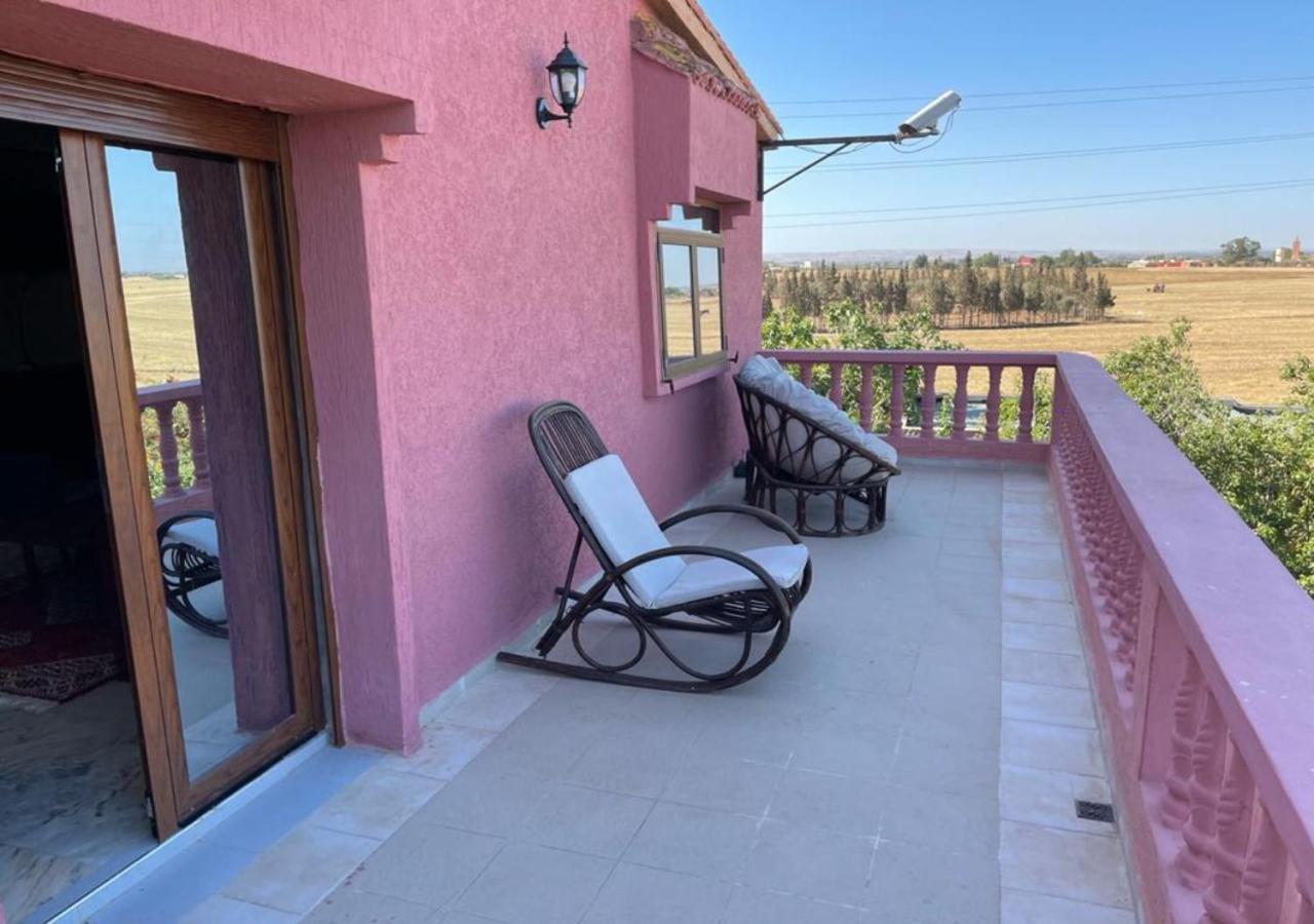 Equi Palace&SPA Near Aeroport Berrechid Exterior foto